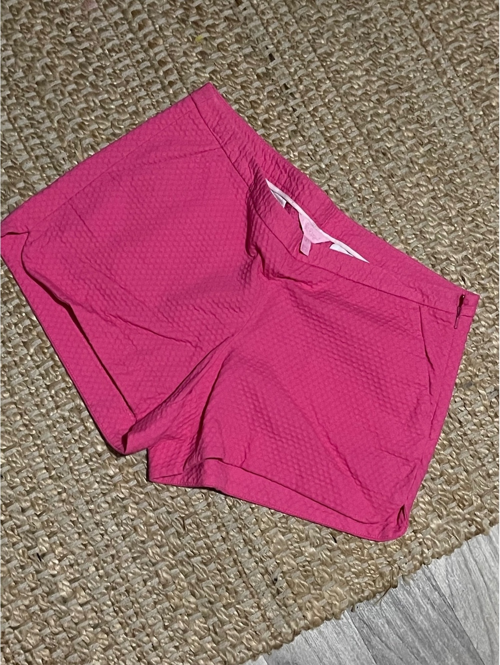 Lilly Pulitzer Hot Pink Shorts – Size 6